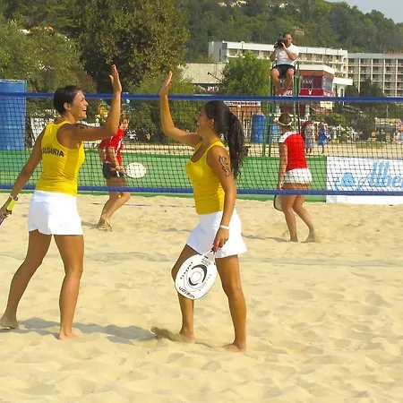 Althea מלון אלבנה